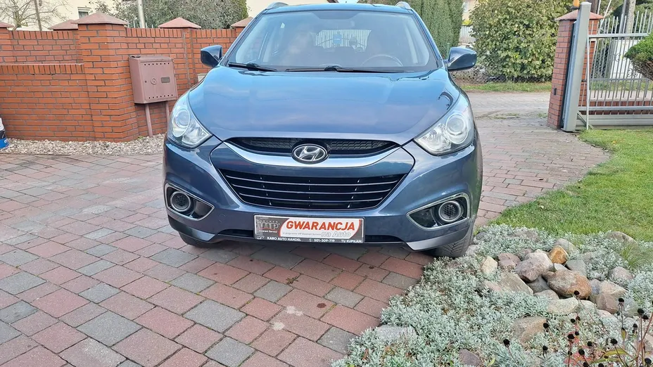HYUNDAI Tucson -