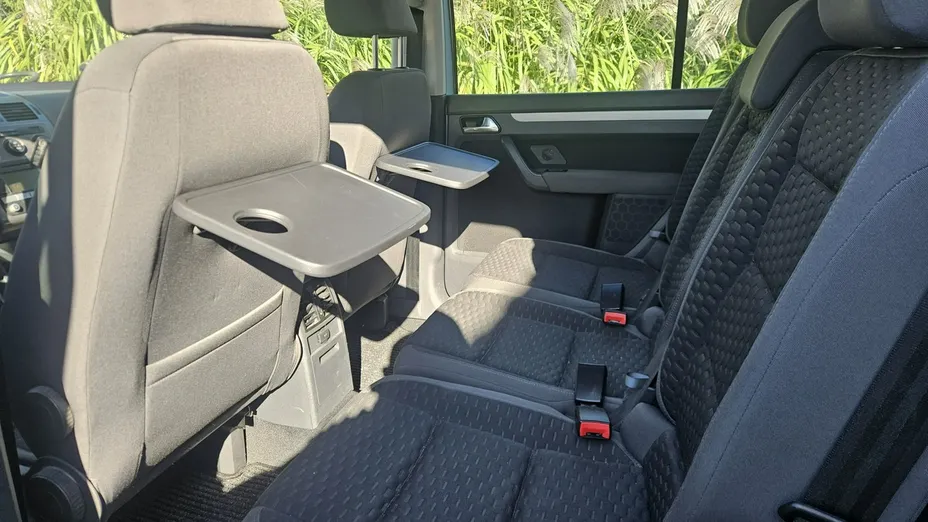 VOLKSWAGEN Touran -