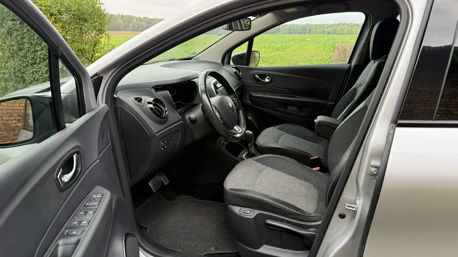 RENAULT Captur -