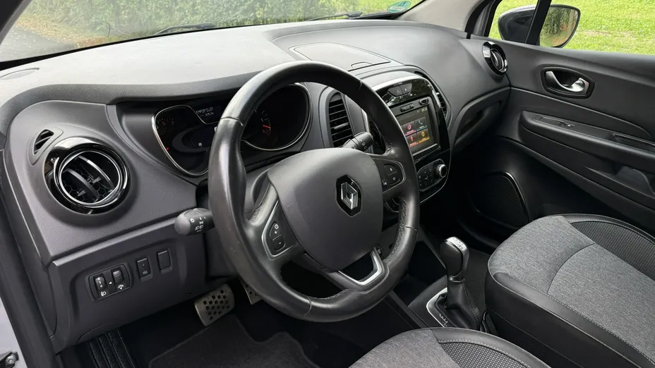 RENAULT Captur -