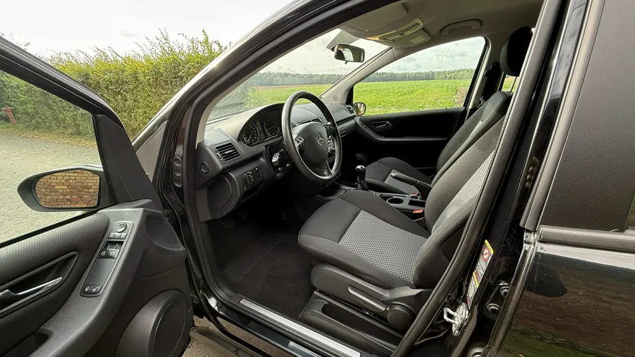 MERCEDES-BENZ A Klasa -