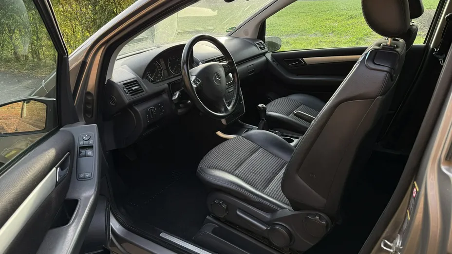 MERCEDES-BENZ A Klasa -