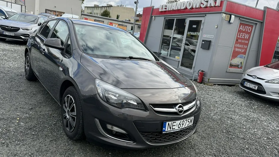 OPEL Astra -