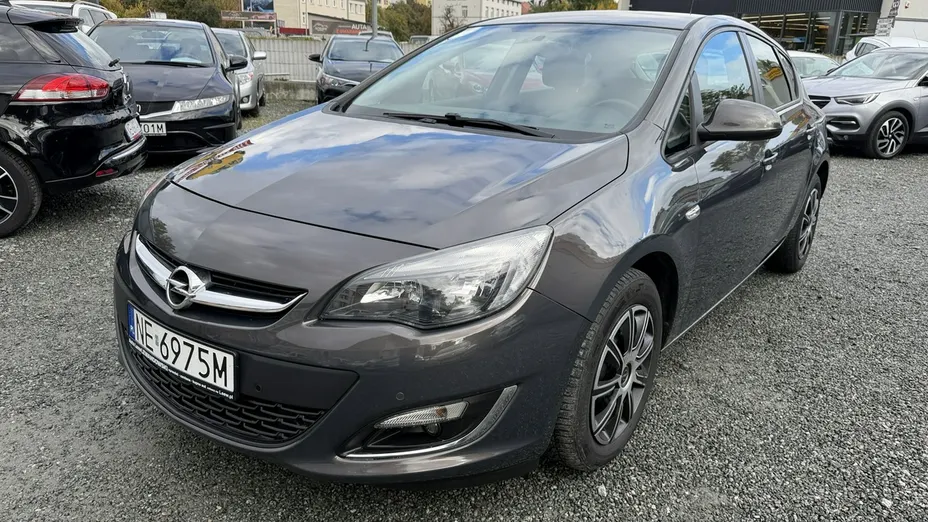 OPEL Astra -