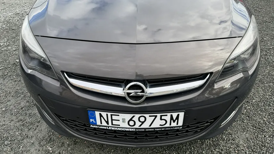 OPEL Astra -