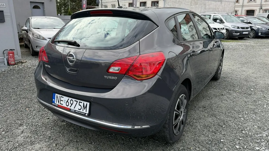 OPEL Astra -