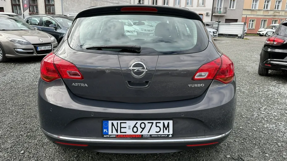 OPEL Astra -
