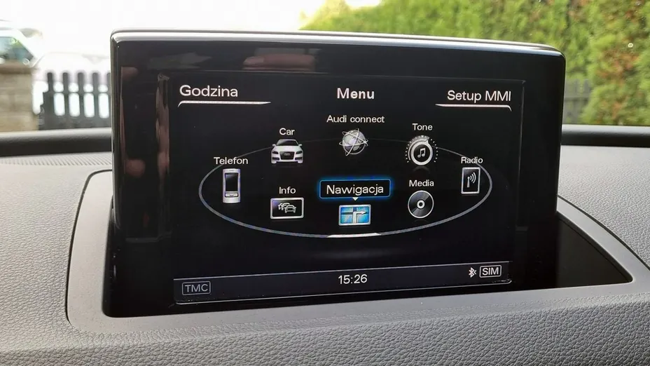 AUDI Q3 -