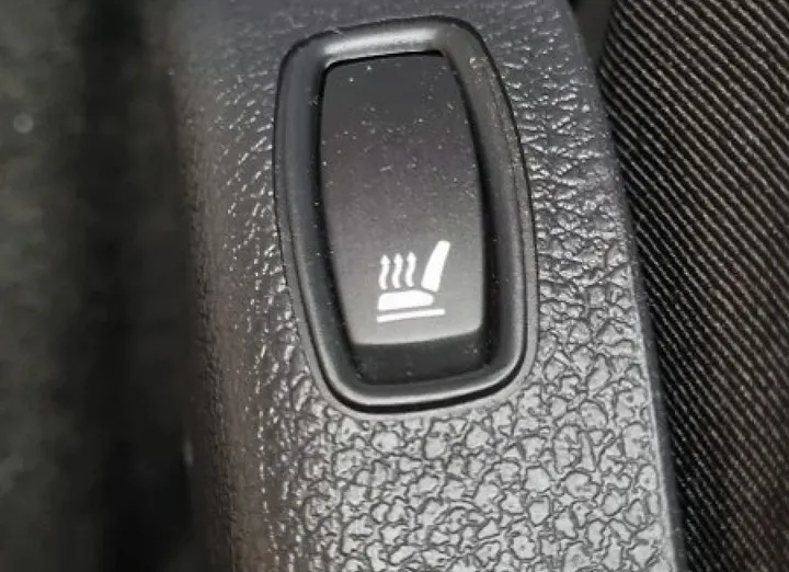 DACIA Logan -