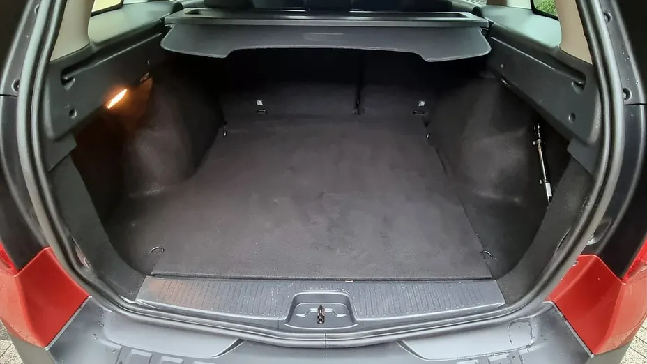 DACIA Logan -