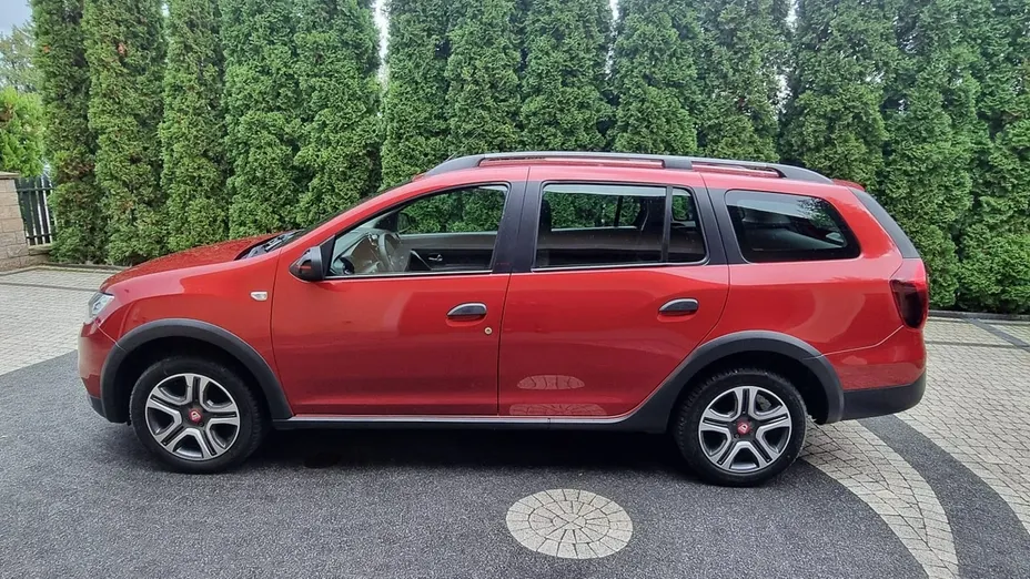 DACIA Logan -