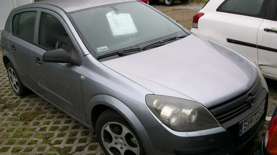 OPEL Astra -