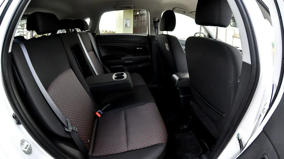 MITSUBISHI ASX -