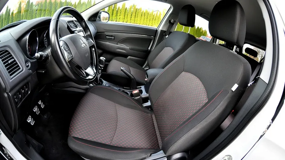 MITSUBISHI ASX -