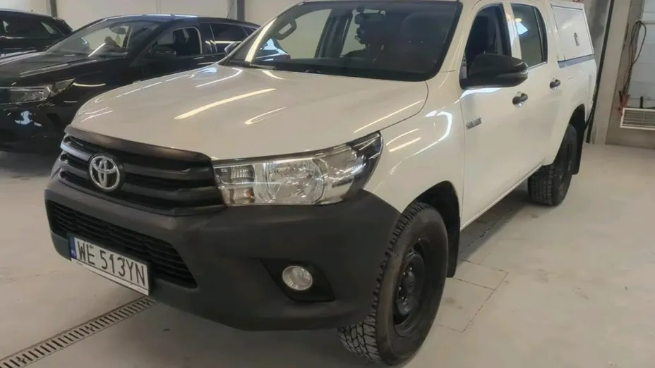 TOYOTA HiLux -
