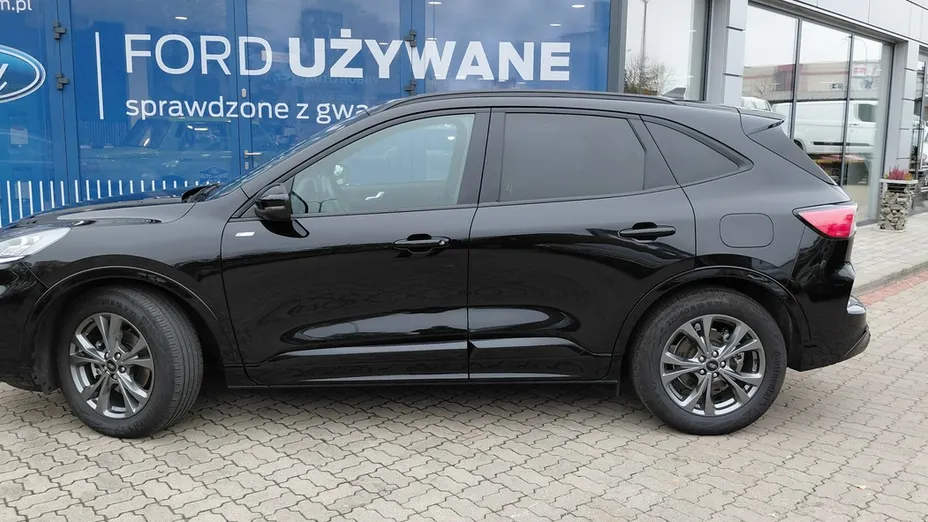 FORD Kuga -