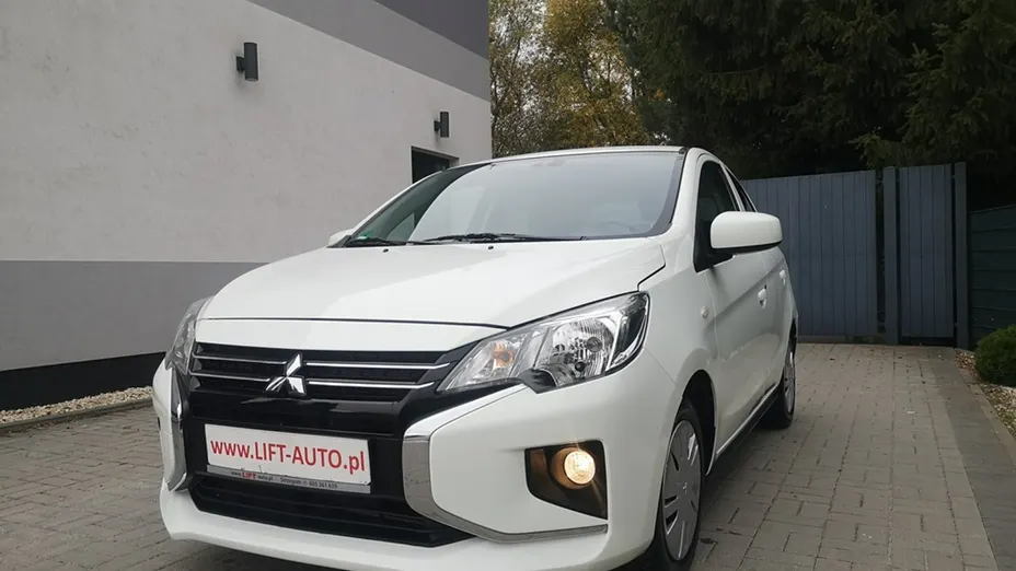 MITSUBISHI Space Star -