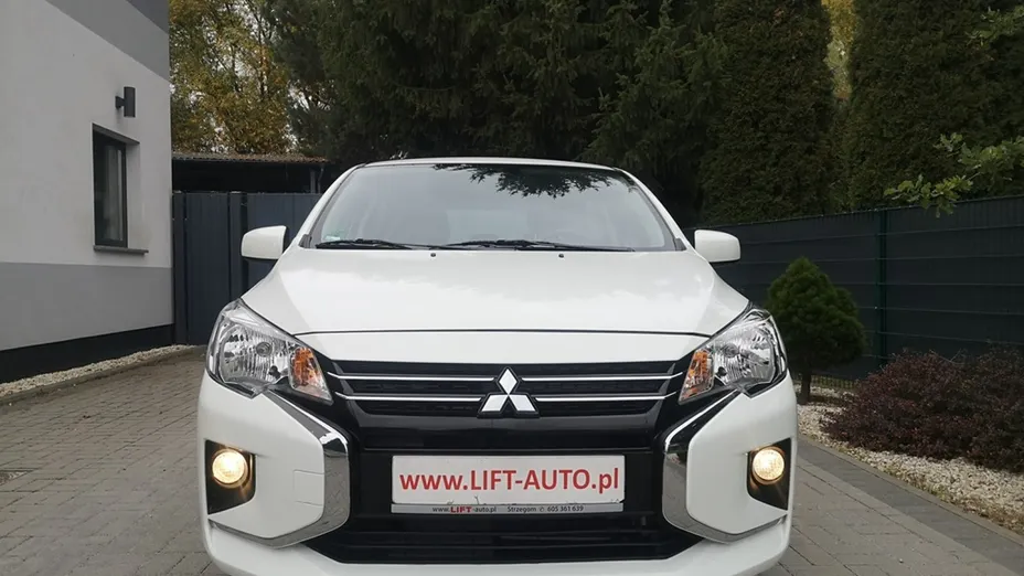 MITSUBISHI Space Star -