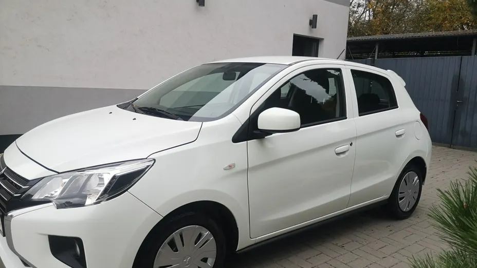 MITSUBISHI Space Star -