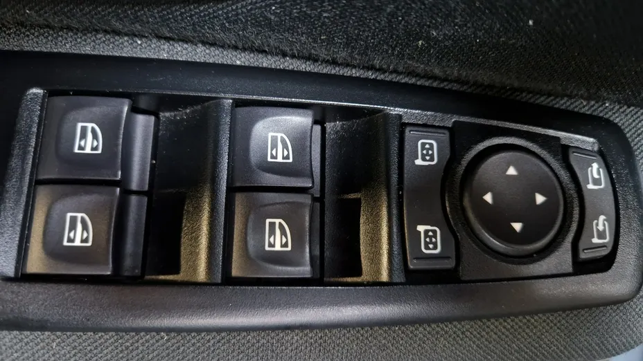 RENAULT Megane -