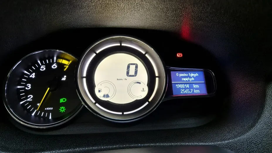 RENAULT Megane -