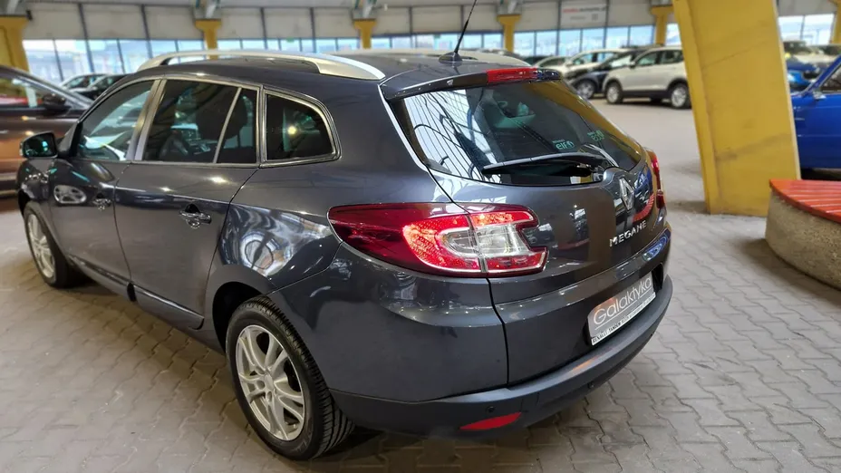 RENAULT Megane -