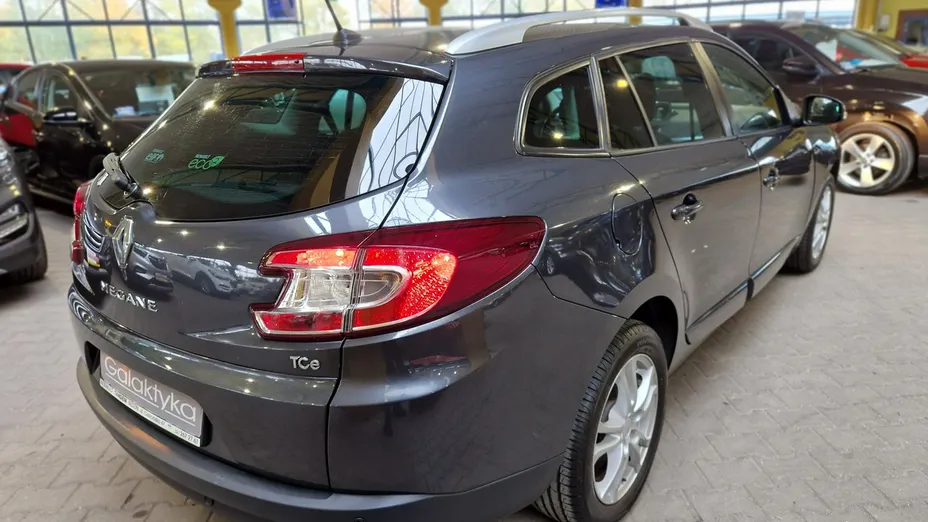 RENAULT Megane -