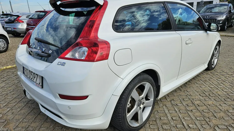 VOLVO C30 -