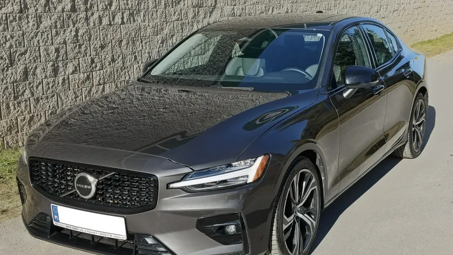 VOLVO S60 -