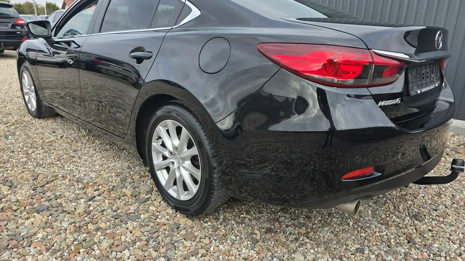 MAZDA 6 -