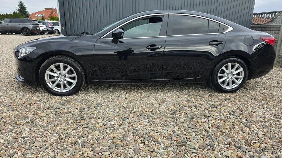MAZDA 6 -