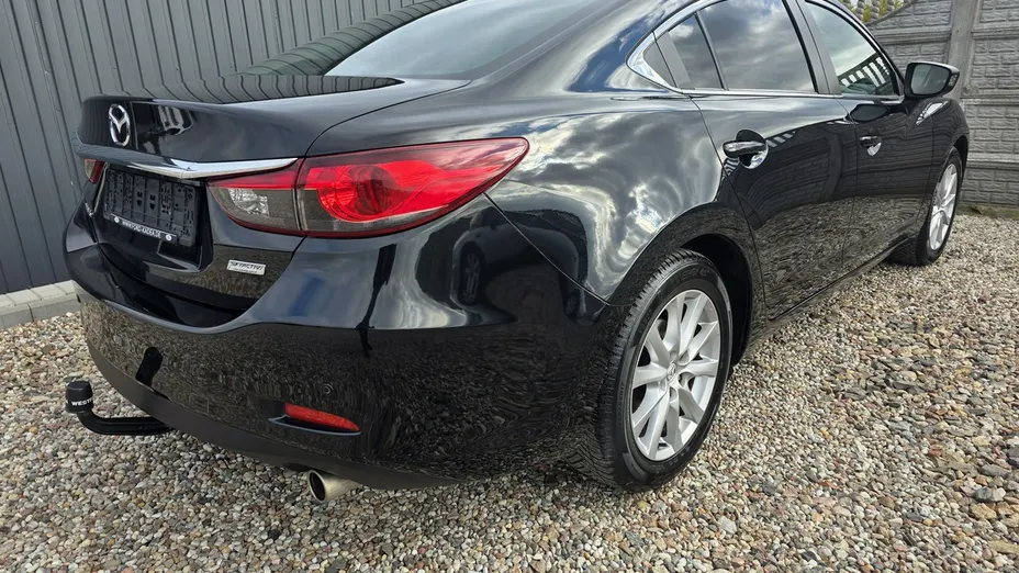 MAZDA 6 -
