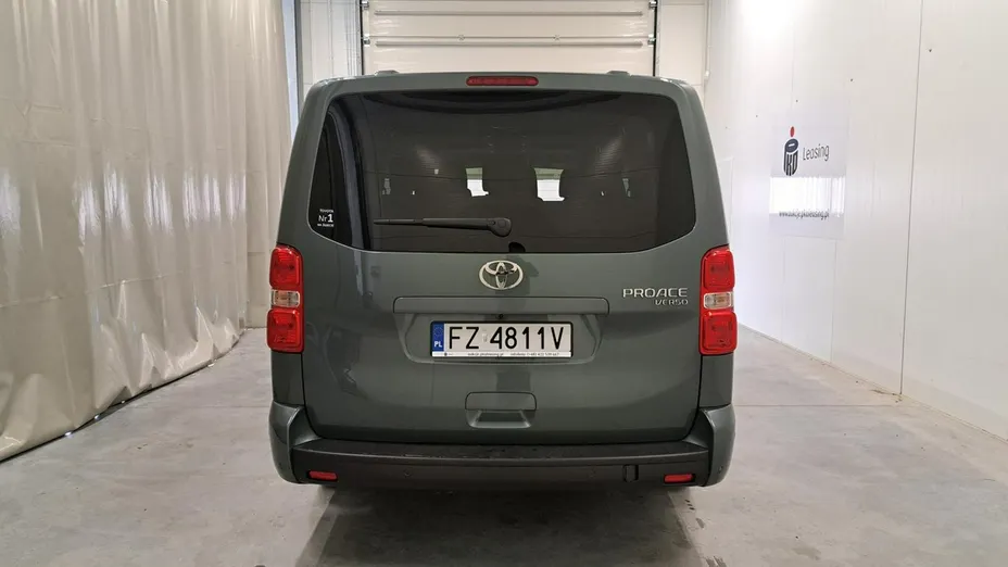 TOYOTA Proace Verso -