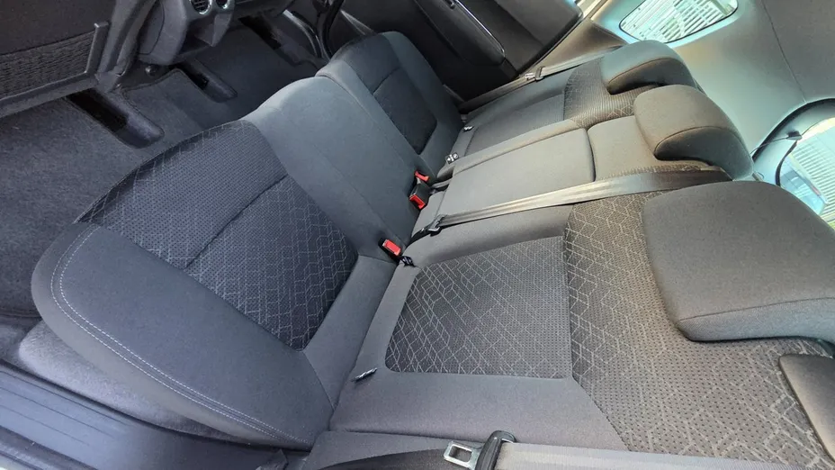 PEUGEOT 3008 -