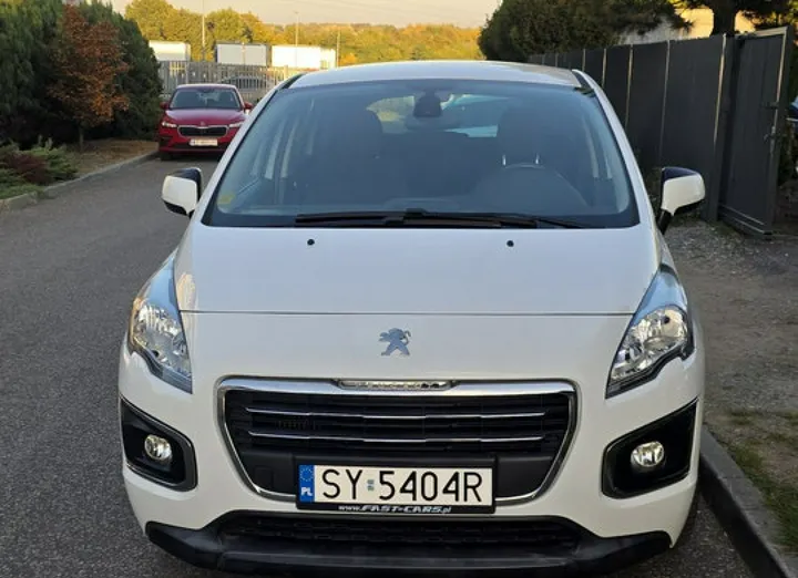 PEUGEOT 3008 -