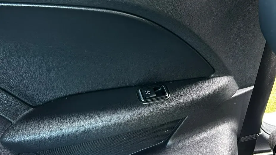 MERCEDES-BENZ E Klasa -