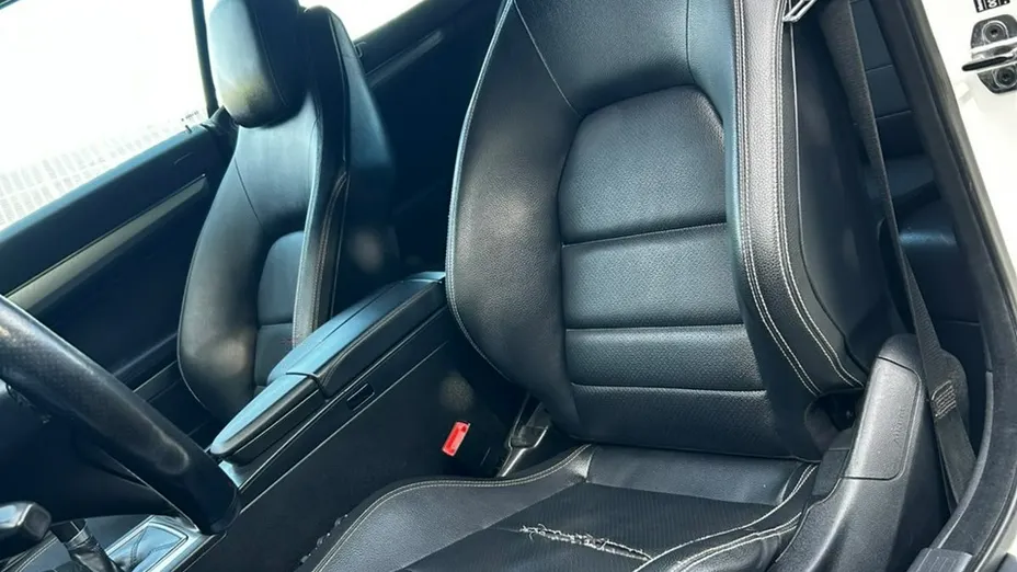 MERCEDES-BENZ E Klasa -