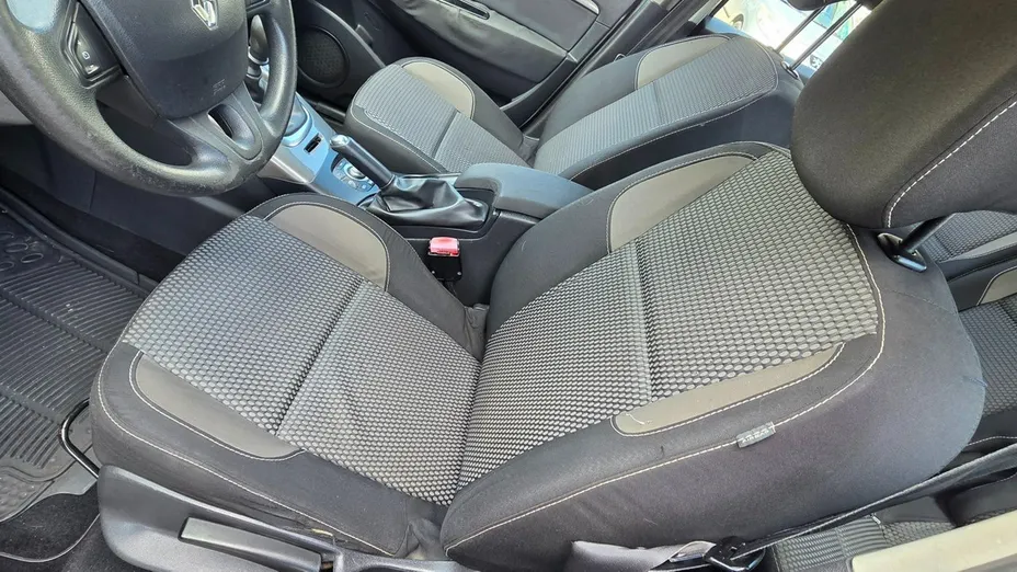 RENAULT Scenic -