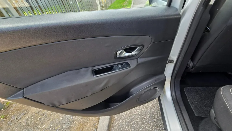 RENAULT Scenic -