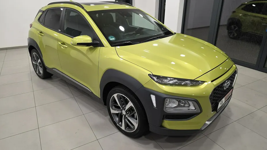 HYUNDAI Kona -
