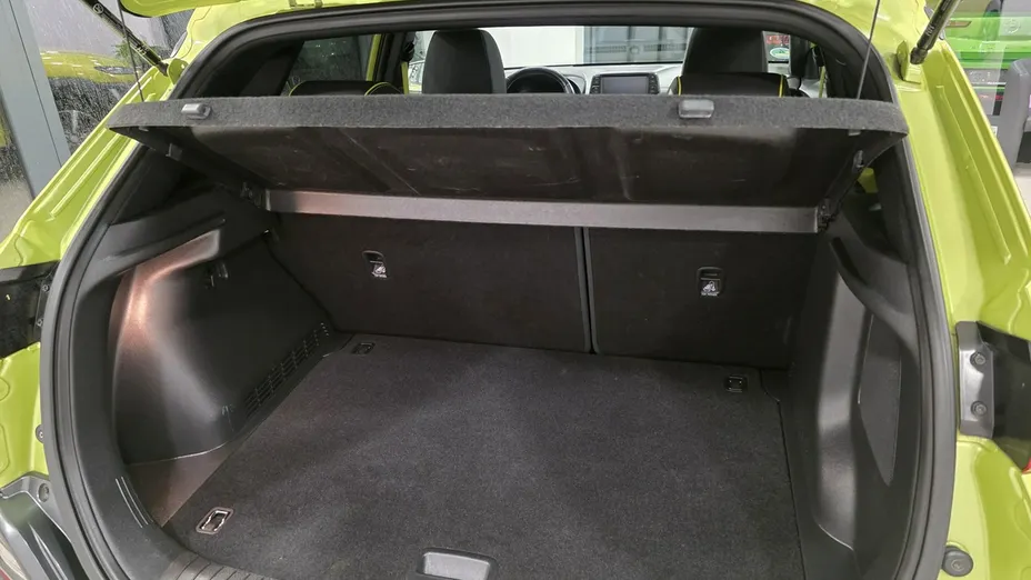 HYUNDAI Kona -