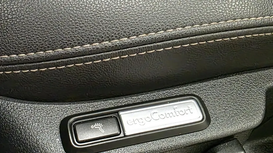 VOLKSWAGEN Passat -