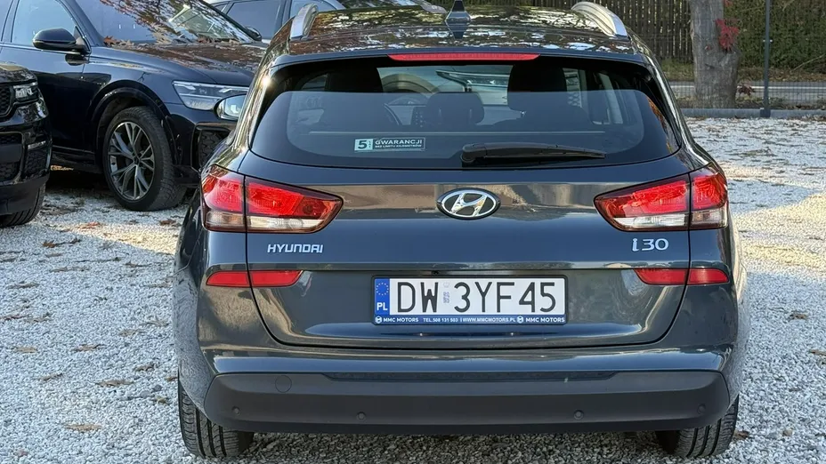 HYUNDAI i30 -