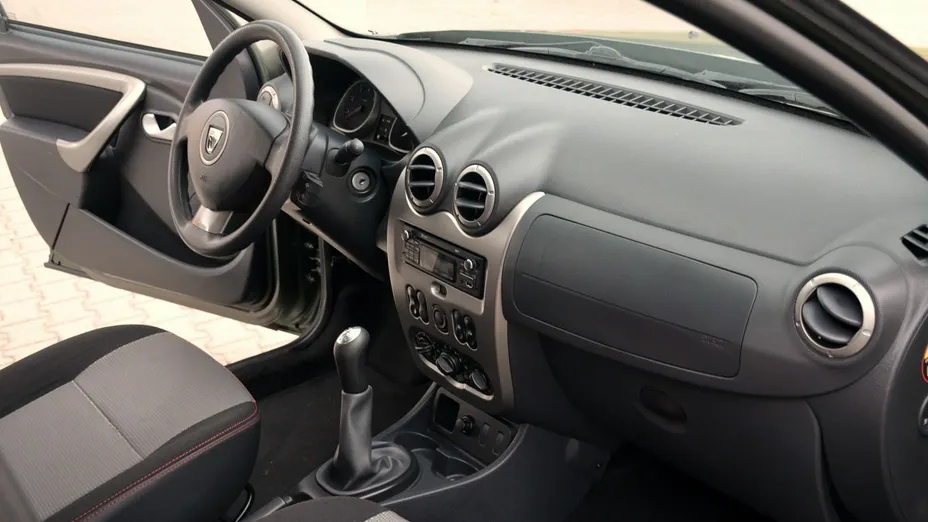 DACIA Duster -