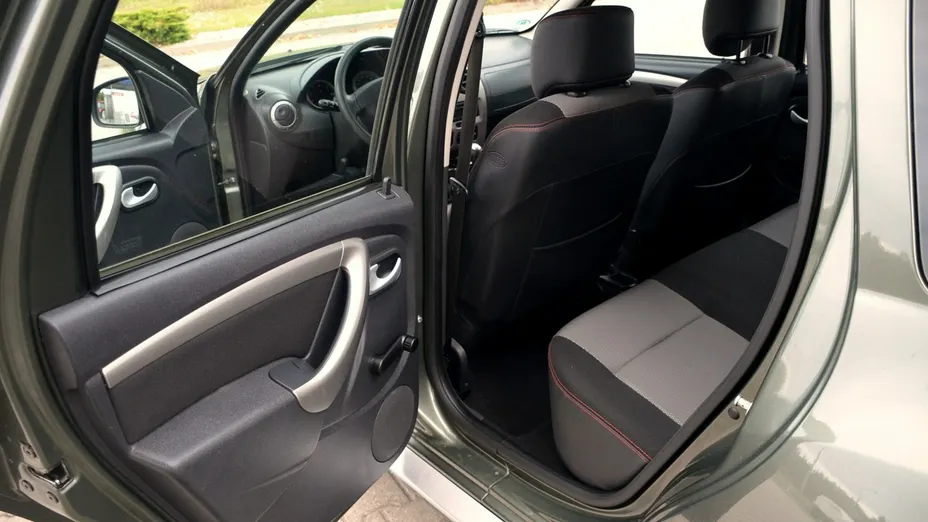 DACIA Duster -