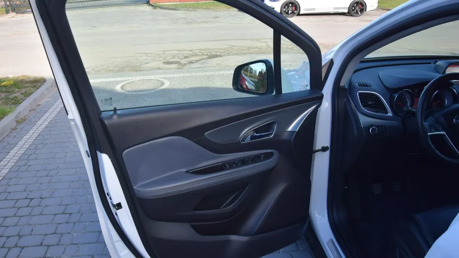 OPEL Mokka -