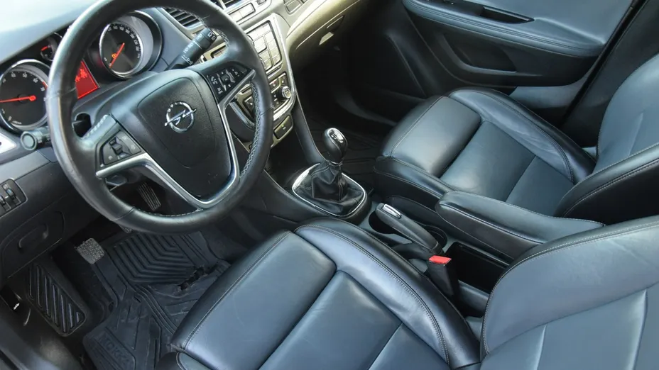 OPEL Mokka -