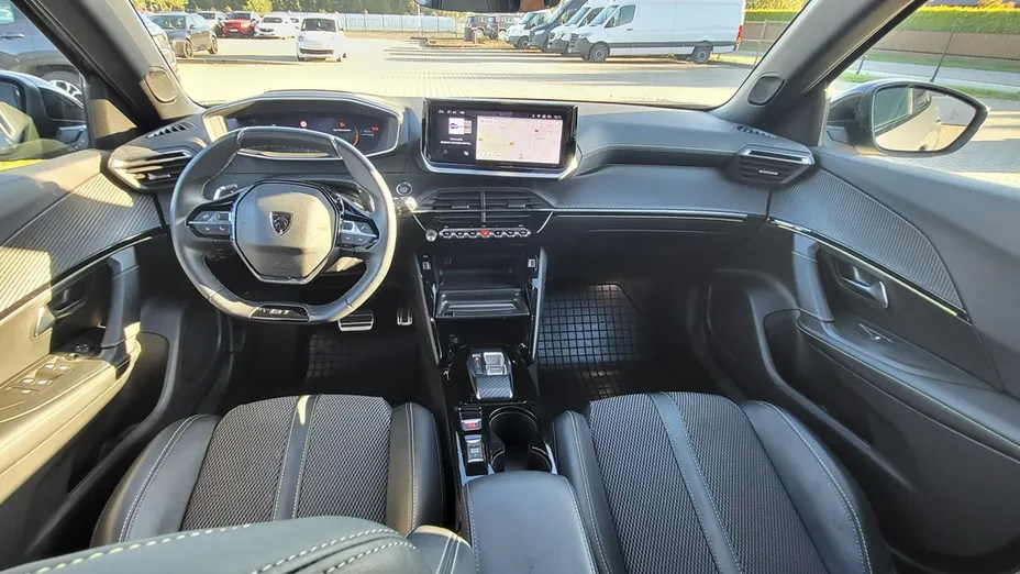 PEUGEOT 2008 -
