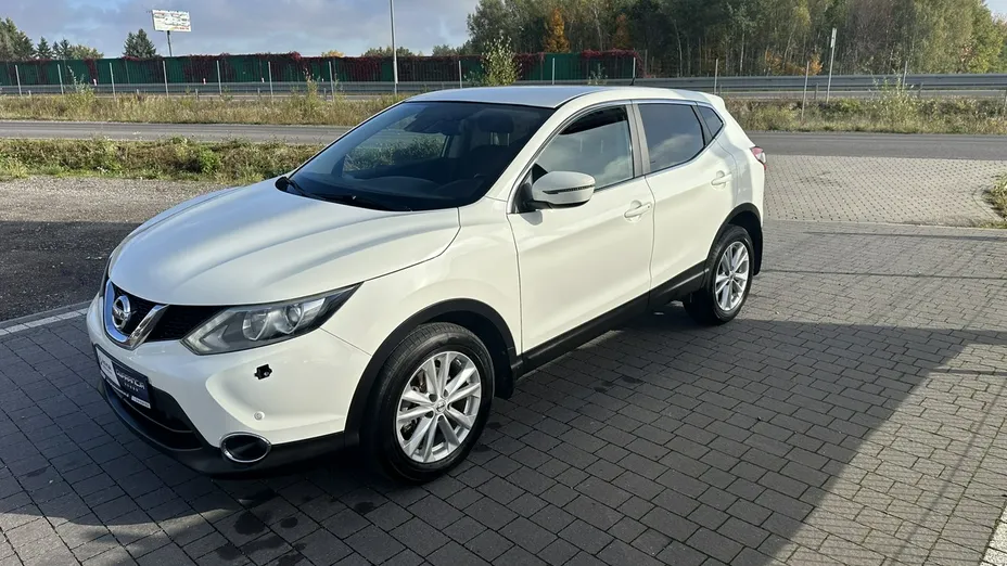 NISSAN Qashqai -