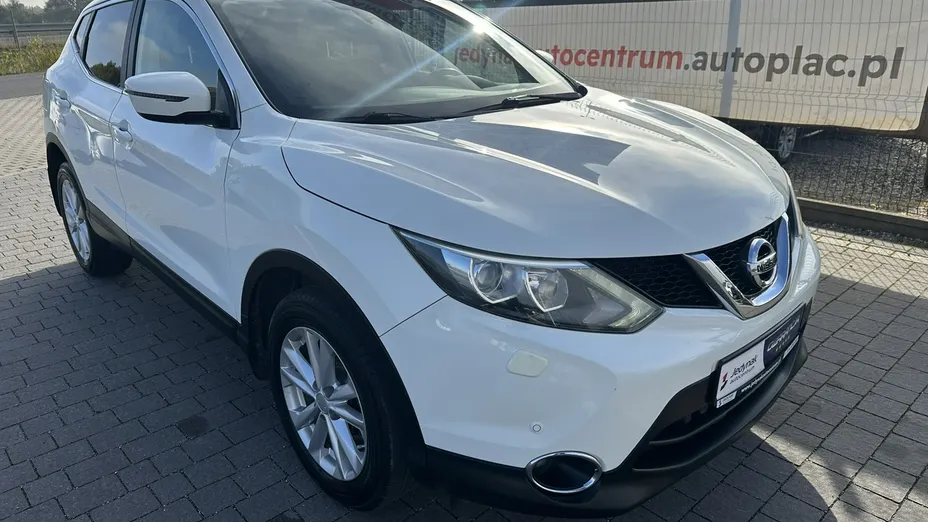NISSAN Qashqai -